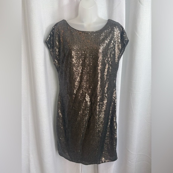 Vera Wang Sequin Sheath Dress Sz 14 Cowl Back Color Pewter Wedding Cocktail 0367 - Picture 3 of 12